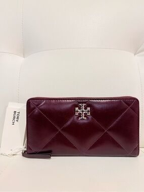 TORY BURCH Kira Diamond Quilt Distressed  Zip Continental Wallet Brand NEW